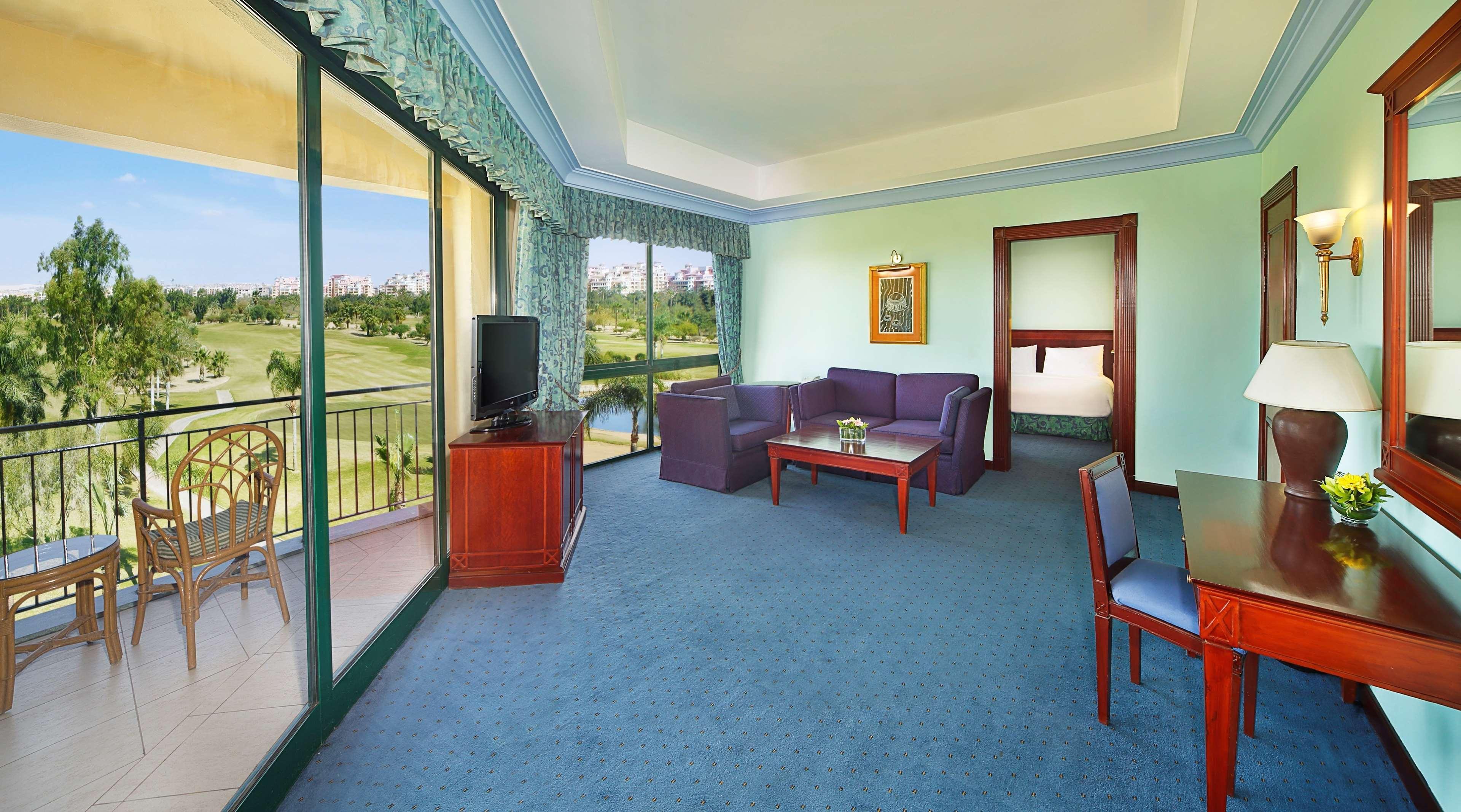 Resort Hilton Pyramids Golf 5*