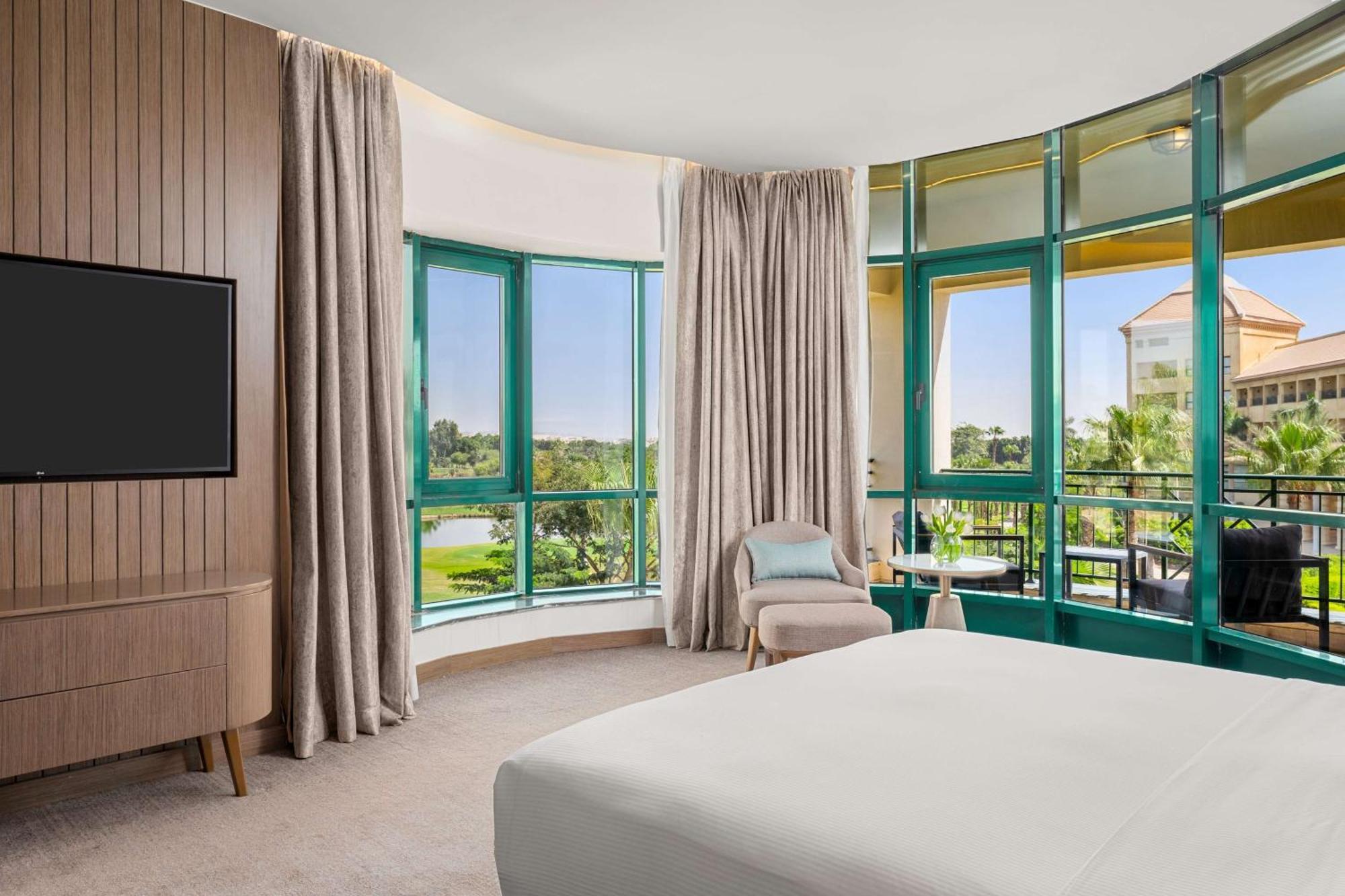 Hilton Pyramids Golf Resort 6th of October City